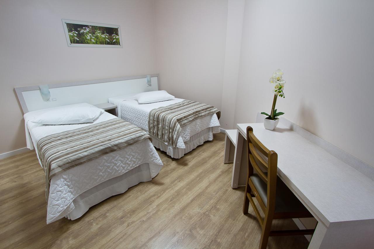 Gaboardi Park Hotel Curitibanos Oda fotoğraf